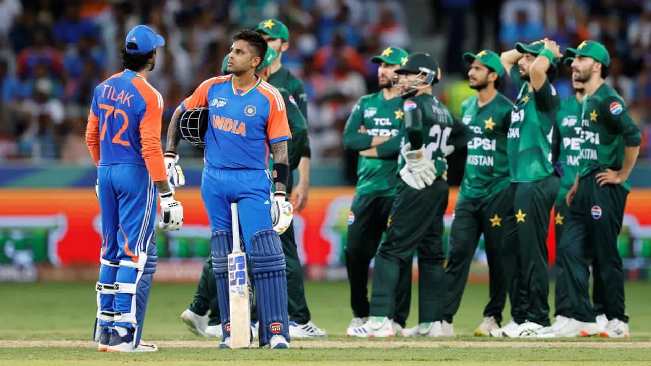 IND vs PAK Live Streaming: ಭಾರತ- ಪಾಕ್ ನಡುವಿನ ಹೈವೋಲ್ಟೇಜ್ ಕದನ ಯಾವಾಗ? ಉಚಿತವಾಗಿ ವೀಕ್ಷಿಸುವುದು ಹೇಗೆ? IND vs PAK Live Streaming: ಭಾರತ- ಪಾಕ್ ನಡುವಿನ ಹೈವೋಲ್ಟೇಜ್ ಕದನ ಯಾವಾಗ? ಉಚಿತವಾಗಿ ವೀಕ್ಷಿಸುವುದು ಹೇಗೆ?