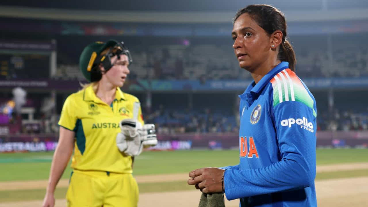 IND vs AUS: ಟಿ20 ಸರಣಿ ಗೆದ್ದು, ಏಕದಿನ ಸರಣಿ ಸೋತ ಟೀಂ ಇಂಡಿಯಾ IND vs AUS: ಟಿ20 ಸರಣಿ ಗೆದ್ದು, ಏಕದಿನ ಸರಣಿ ಸೋತ ಟೀಂ ಇಂಡಿಯಾ