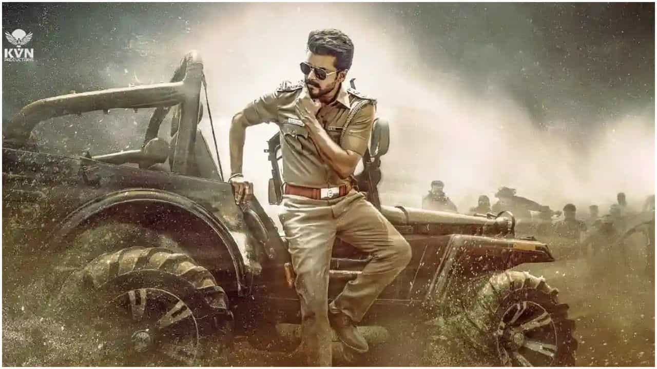 ಕೊನೆಗೂ ಮಂಡಿಯೂರಿದ ‘ಜನ ನಾಯಗನ್’; ರಿಲೀಸ್ ಮತ್ತಷ್ಟು ವಿಳಂಬ? ಕೊನೆಗೂ ಮಂಡಿಯೂರಿದ ‘ಜನ ನಾಯಗನ್’; ರಿಲೀಸ್ ಮತ್ತಷ್ಟು ವಿಳಂಬ?