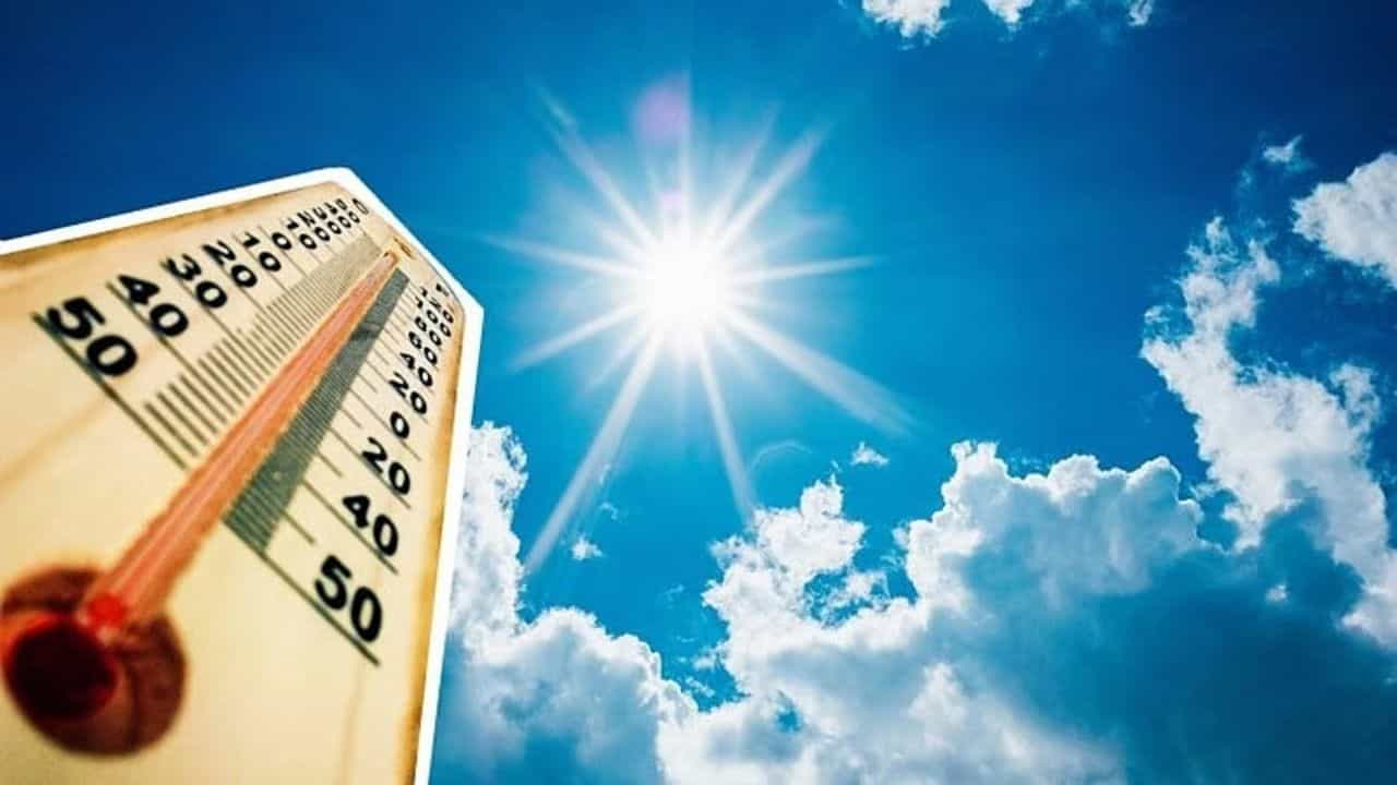 Karnataka Weather Today: ಬೆಂಗಳೂರು ಸೇರಿದಂತೆ ರಾಜ್ಯದ ಹಲವೆಡೆ ಭಾಗಶಃ ಬಿಸಿಲಿನ ವಾತಾವರಣವಿರಲಿದೆ Karnataka Weather Today: ಬೆಂಗಳೂರು ಸೇರಿದಂತೆ ರಾಜ್ಯದ ಹಲವೆಡೆ ಭಾಗಶಃ ಬಿಸಿಲಿನ ವಾತಾವರಣವಿರಲಿದೆ