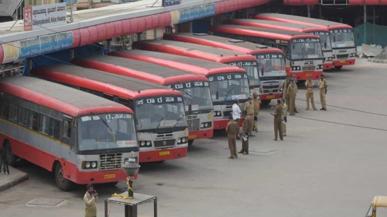 ನಕಲಿ ದಾಖಲೆ ಸೃಷ್ಟಿಸಿ ಕೆಎಸ್​ಆರ್​ಟಿಸಿ ಸಿಬ್ಬಂದಿ ವರ್ಗಾವಣೆ: ಪರಿಶೀಲನೆ ಬಳಿಕ ಅಸಲಿ ಸತ್ಯ ಬಯಲು