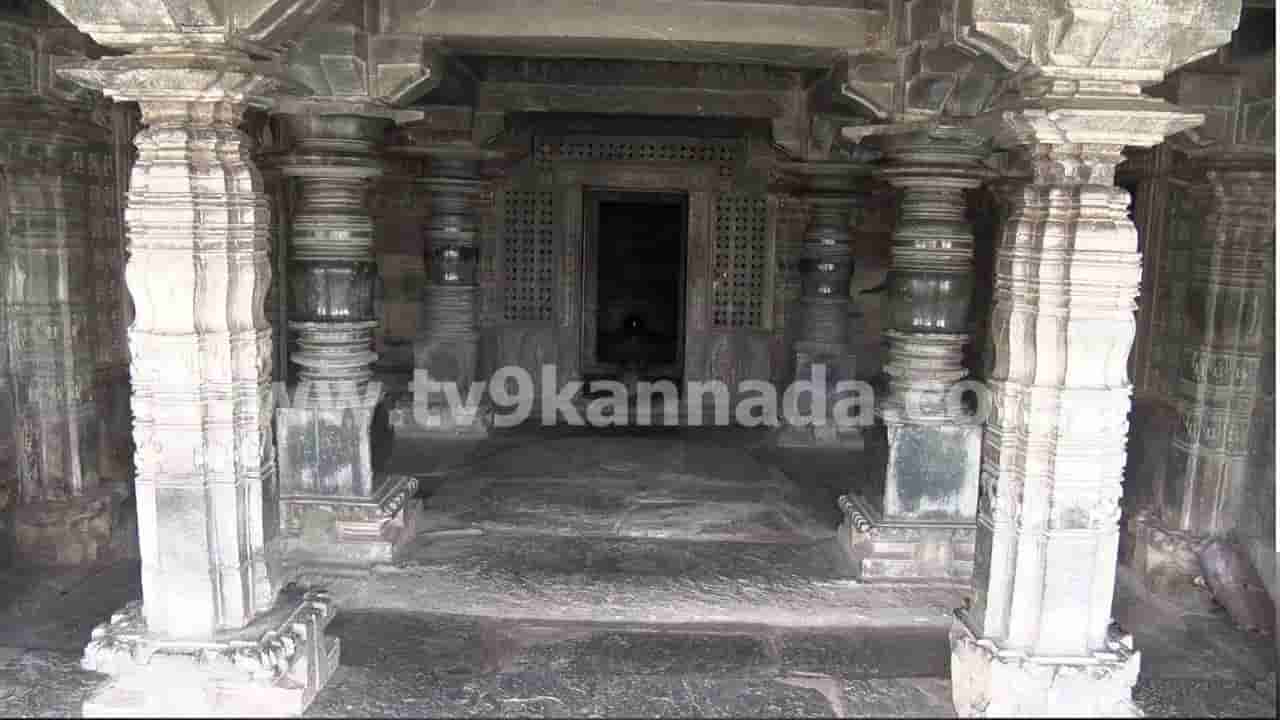 ಲಕ್ಕುಂಡಿಗೆ ಹರಿದುಬರುತ್ತಿದ್ದಾರೆ ಪ್ರವಾಸಿಗರು! ನಿಧಿಸಿಕ್ಕ ಬೆನ್ನಲ್ಲೇ ಬದಲಾಯ್ತು ಚಹರೆ