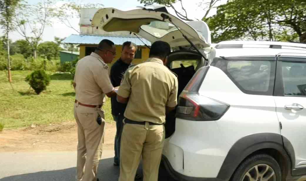 ಕರ್ನಾಟಕ ಪೊಲೀಸರಿಗೆ ದೊಡ್ಡ ತಲೆನೋವಾದ ಕೇರಳಿಯನ್ ಮಲ್ಲು ದರೋಡೆ ಗ್ಯಾಂಗ್ ಕರ್ನಾಟಕ ಪೊಲೀಸರಿಗೆ ದೊಡ್ಡ ತಲೆನೋವಾದ ಕೇರಳಿಯನ್ ಮಲ್ಲು ದರೋಡೆ ಗ್ಯಾಂಗ್