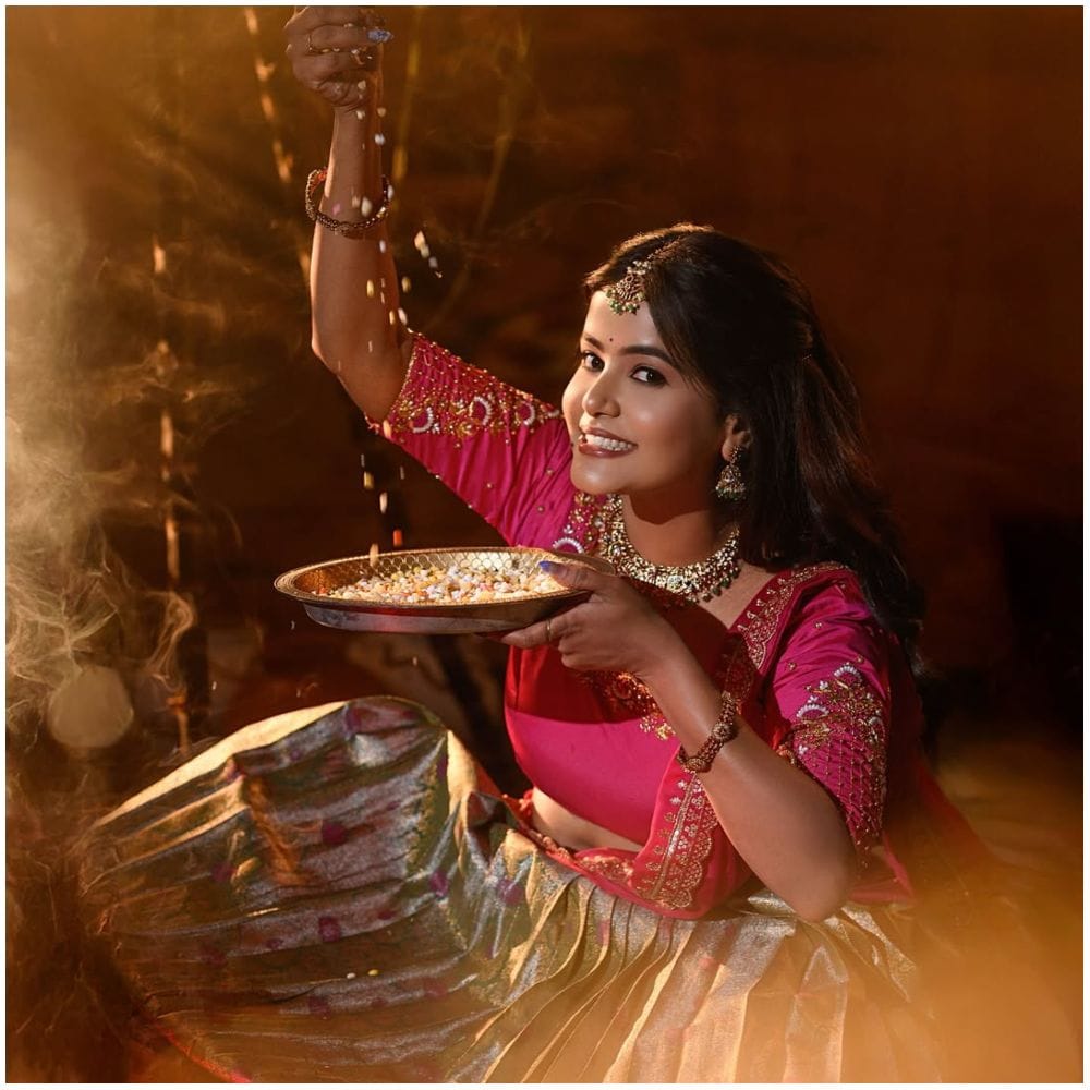 ವಿಚ್ಛೇದನದ ಬಗ್ಗೆ ಮಯೂರಿಗೆ ಕೇಳಲಾಯಿತು. ಆದರೆ, ಅವರು ಇದಕ್ಕೆ ಉತ್ತರಿಸೋದಿಲ್ಲ ಎಂದು ಹೇಳಿದರು. ‘ಈ ಮೊದಲು ಆ ಬಗ್ಗೆ ಮಾತನಾಡಲಿಲ್ಲ, ಮುಂದೂ ಮಾತನಾಡಲ್ಲ’ ಎನ್ನುತ್ತಾರೆ ಅವರು. 