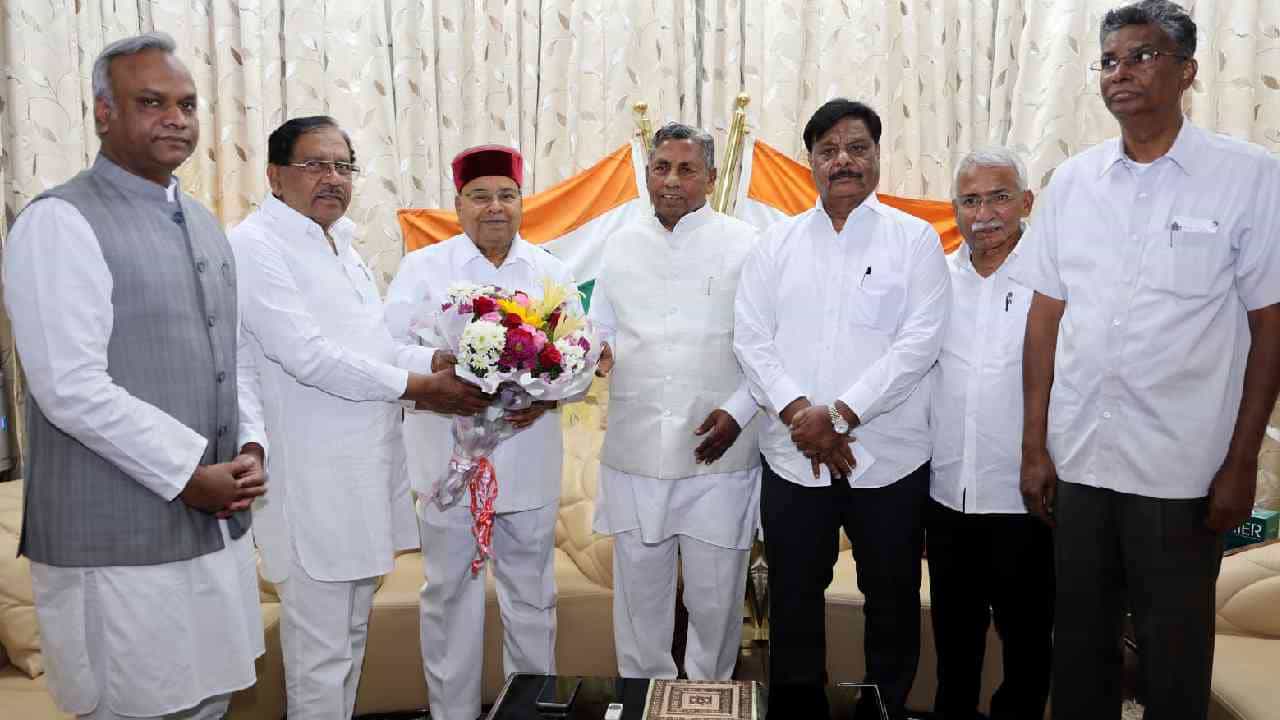 ಕೆಲವು ಗೊಂದಲಗಳ ಮಧ್ಯೆಯೂ ದಲಿತರ ಒಳ ಮೀಸಲಾತಿ ವಿಧೇಯಕಕ್ಕೆ ರಾಜ್ಯಪಾಲರಿಂದ ಅಂಗೀಕಾರ ಕೆಲವು ಗೊಂದಲಗಳ ಮಧ್ಯೆಯೂ ದಲಿತರ ಒಳ ಮೀಸಲಾತಿ ವಿಧೇಯಕಕ್ಕೆ ರಾಜ್ಯಪಾಲರಿಂದ ಅಂಗೀಕಾರ