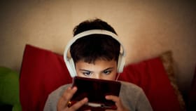 ಮಕ್ಕಳು ಮೊಬೈಲ್, ಟಿವಿಗೆ ಅಡಿಕ್ಟ್ ಆಗ್ಬಾರ್ದು ಅಂದ್ರೆ ಈ ಕೆಲಸ ಮಾಡಿ