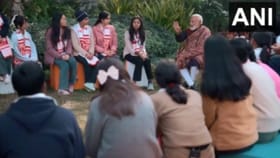 ಕನಸು ಕಾಣದಿರುವುದು ಒಂದು ಕ್ರೈಂ, ಸಫಲತೆಯ ಹಾದಿಯಲ್ಲಿ ಸಾಗಬೇಕು: ಮೋದಿ