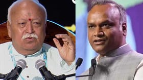 ಡೊನೇಷನ್ ಅಲ್ಲ, ಡಿವೋಷನ್: ಹಳೇ ಸಂದೇಶ ಮುಂದಿಟ್ಟು ಖರ್ಗೆಗೆ RSS ಖಡಕ್ ಉತ್ತರ