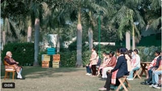 ಪ್ರೇಯಸಿ ಜೊತೆ ಮದುವೆ ಮಾಡಿಸಿ ಎಂದು ವಿದ್ಯುತ್ ತಂತಿ ಹಿಡಿದು ನೇತಾಡಿದ 15 ವರ್ಷದ ಬಾಲಕ