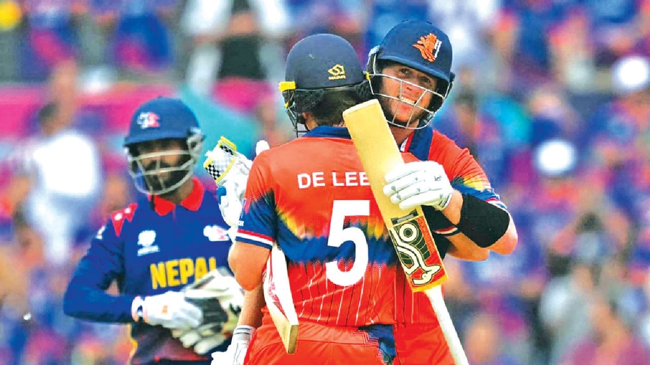 ಮೂರನೇ ಸೂಪರ್ ಓವರ್ ನಲ್ಲಿ ಮೊದಲು ಬ್ಯಾಟ್ ಮಾಡಿದ ನೇಪಾಳ ರನ್ ಗಳಿಸುವ ಮುನ್ನವೇ 2 ವಿಕೆಟ್ ಕಳೆದುಕೊಂಡಿತು. ಅದರಂತೆ ಒಂದು ರನ್ನಿನ ಗುರಿ ಪಡೆದ ನೆದರ್ಲೆಂಡ್ಸ್‌ ಪರ ಮೈಕೆಲ್ ಲೆವಿಟ್ ಮೊದಲ ಎಸೆತದಲ್ಲೇ ಸಿಕ್ಸ್ ಸಿಡಿಸಿದರು. ಈ ಮೂಲಕ ಟಿ೨೦ ಇತಿಹಾಸದ ಮೊದಲ ತ್ರಿಪಲ್ ಸೂಪರ್ ಓವರ್ ಪಂದ್ಯ ಗೆದ್ದ ತಂಡವೆಂಬ ಹೆಗ್ಗಳಿಕೆಯನ್ನು ನೆದರ್ಲೆಂಡ್ಸ್‌ ತನ್ನದಾಗಿಸಿಕೊಂಡಿತು.