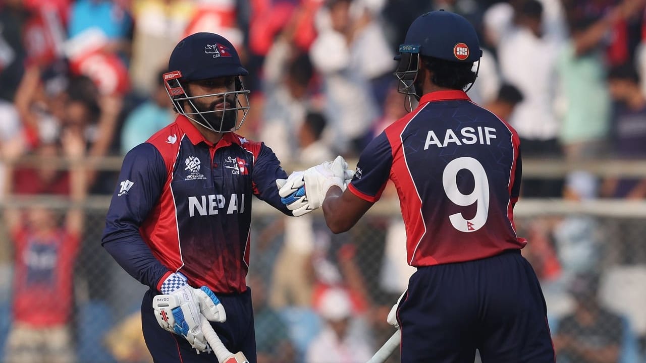 ಈ ಸೋಲಿನ ಹೊರತಾಗಿಯೂ ನೇಪಾಳ ತಂಡದ ಹೆಸರಿಗೆ ಹೊಸ ವಿಶ್ವ ದಾಖಲೆಯೊಂದು ಸೇರ್ಪಡೆಯಾಗಿದೆ. ಅದೇನೆಂದರೆ ಐಸಿಸಿ ಪೂರ್ಣ ಸದಸ್ಯ ರಾಷ್ಟ್ರದ ವಿರುದ್ಧ ಟಿ20 ವಿಶ್ವಕಪ್​​ನಲ್ಲಿ ಅತ್ಯಧಿಕ ರನ್ ಕಲೆಹಾಕಿದ ಅಸೋಸಿಯೇಟ್ ತಂಡವೆಂಬ ಹೆಗ್ಗಳಿಕೆಯನ್ನು ನೇಪಾಳ ತಂಡ ತಮ್ಮದಾಗಿಸಿಕೊಂಡಿದೆ.