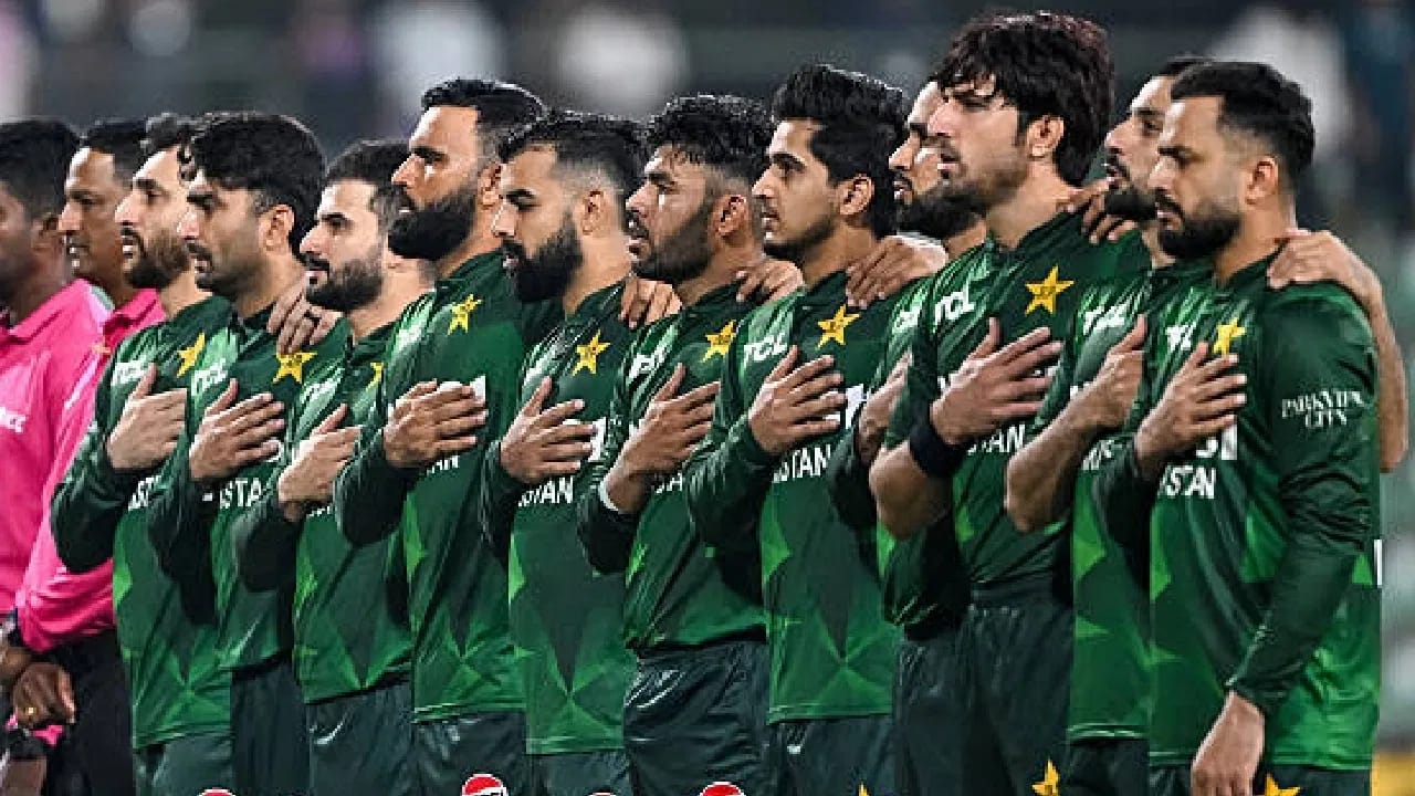 ಪಾಕಿಸ್ತಾನ್: ಟಿ20 ವಿಶ್ವಕಪ್ 2026 ರಲ್ಲಿ ಸೋಲು-ಗೆಲುವುಗಳೊಂದಿಗೆ ಕೊನೆಗೂ ಸೂಪರ್-8 ಹಂತಕ್ಕೇರಿರುವ ಪಾಕಿಸ್ತಾನ್ ತಂಡವು 2028ರ ಟಿ20 ವಿಶ್ವಕಪ್​ ಎಂಟ್ರಿಯನ್ನು ಖಚಿತಪಡಿಸಿಕೊಂಡಿದೆ. ಅದರಂತೆ ಪಾಕ್ ಪಡೆ ಕೂಡ ಆಸ್ಟ್ರೇಲಿಯಾ-ನ್ಯೂಝಿಲೆಂಡ್​ನಲ್ಲಿ ನಡೆಯಲಿರುವ ಟಿ20 ವಿಶ್ವಕಪ್​ನಲ್ಲಿ ಕಣಕ್ಕಿಳಿಯಲಿದೆ.