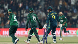 T20 World Cup: ಭಾರತಕ್ಕೆ ಬಂದ ಪಾಕ್ ಮೂಲದ ಆಟಗಾರರಿಗೆ ತಿಲಕವಿಟ್ಟು ಸ್ವಾಗತ