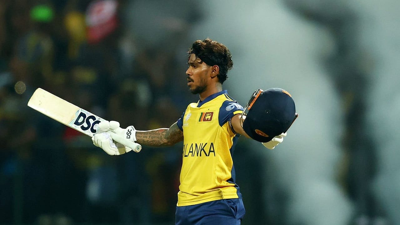 T20 World Cup 2026: ಟಿ20 ವಿಶ್ವಕಪ್ 2026ರ ಮೊದಲ ಶತಕ ಮೂಡಿಬಂದಿದೆ. ಅದು ಸಹ ಶ್ರೀಲಂಕಾದ ಆರಂಭಿಕ ದಾಂಡಿಗ ಪಾತುಮ್ ನಿಸ್ಸಂಕಾ (Pathum Nissanka) ಬ್ಯಾಟ್ನಿಂದ. ಈ ಸೆಂಚುರಿ ಮೂಡಿಬಂದಿರುವುದು ಆಸ್ಟ್ರೇಲಿಯಾ ವಿರುದ್ಧ ಎಂಬುದೇ ಇಲ್ಲಿ ವಿಶೇಷ.