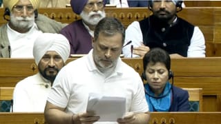 ರೈಲು ವಿಳಂಬದಿಂದ ಪರೀಕ್ಷೆ ಮಿಸ್​​​: ವಿದ್ಯಾರ್ಥಿನಿಗೆ ರೈಲ್ವೆಯಿಂದ 9 ಲಕ್ಷ ರೂ. ಪರಿಹಾರ