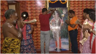 ರಜನಿಕಾಂತ್ ಫೋಟೋಗೆ ಹಾಲಿನ ಅಭಿಷೇಕ ಮಾಡಿ ಶಿವರಾತ್ರಿ ಆಚರಿಸಿದ ಅಭಿಮಾನಿ