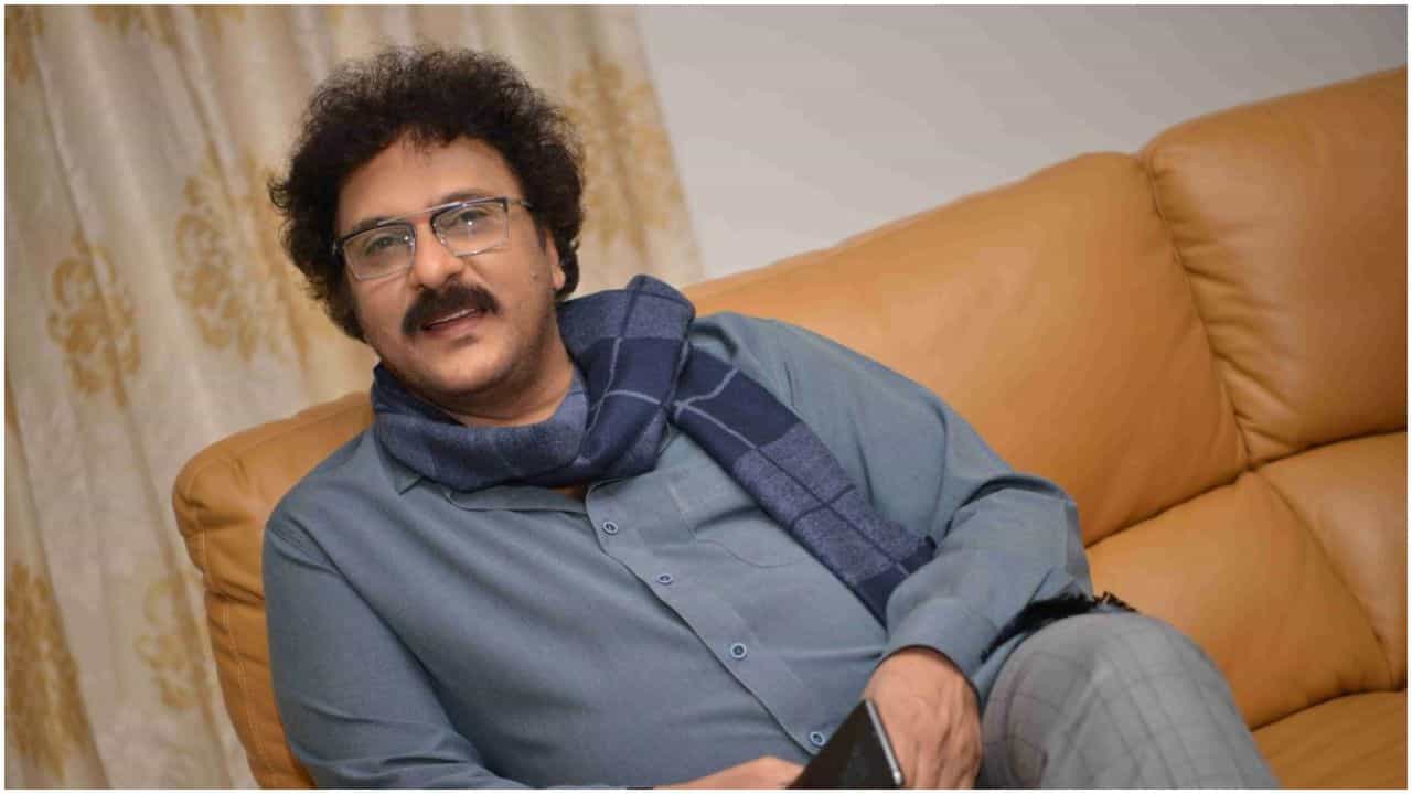 ‘ಊಟ ಸರಿ ಇಲ್ದಿದ್ಮೇಲೂ ಹೋಟೆಲ್ಗೆ ಏಕೆ ಬರ್ಬೇಕು?’; ರವಿಚಂದ್ರನ್ ಹೇಳಿಕೆ ಪ್ರಶ್ನೆ ಮಾಡಿದ ನೆಟ್ಟಿಗರು ‘ಊಟ ಸರಿ ಇಲ್ದಿದ್ಮೇಲೂ ಹೋಟೆಲ್ಗೆ ಏಕೆ ಬರ್ಬೇಕು?’; ರವಿಚಂದ್ರನ್ ಹೇಳಿಕೆ ಪ್ರಶ್ನೆ ಮಾಡಿದ ನೆಟ್ಟಿಗರು