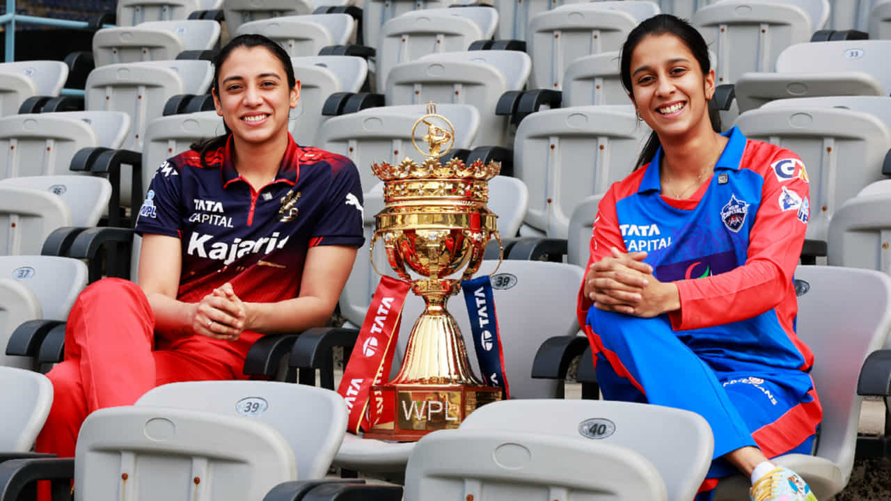 RCB vs DC: ಫೈನಲ್ನಲ್ಲಿ ಗೆಲ್ಲೋದು ಇವರಂತೆ... ಹೀಗೊಂದು ಲೆಕ್ಕಾಚಾರ RCB vs DC: ಫೈನಲ್ನಲ್ಲಿ ಗೆಲ್ಲೋದು ಇವರಂತೆ... ಹೀಗೊಂದು ಲೆಕ್ಕಾಚಾರ