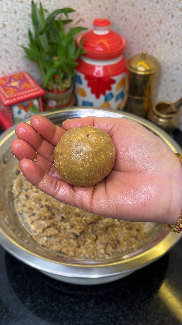 ಶಿವರಾತ್ರಿ ಸ್ಪೆಷಲ್‌ ಹುರಿದ ಅಕ್ಕಿ ತಂಬಿಟ್ಟು