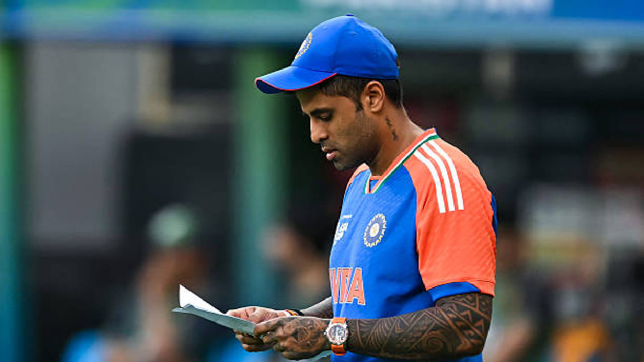 ಐಸಿಸಿ ನಿಯಮದ ಪ್ರಕಾರ, ಒಂದು ತಂಡವು ಟಾಸ್‌ಗೆ ನಿಗದಿತ ಸಮಯದಲ್ಲಿ ಸ್ಥಳದಲ್ಲಿ ಕಾಣಿಸಿಕೊಳ್ಳದಿದ್ದರೆ ಮಾತ್ರ ಆ ಪಂದ್ಯವನ್ನು ಅಧಿಕೃತವಾಗಿ ರದ್ದು ಮಾಡಲಾಗುತ್ತದೆ. ಅದನ್ನು ವಾಕ್ ಓವರ್ ಎಂದು ಪರಿಗಣಿಸಬೇಕಿದ್ದರೆ ಒಂದು ತಂಡದ ನಾಯಕ ಟಾಸ್​ಗೆ ಆಗಮಿಸಿರಬೇಕು. 