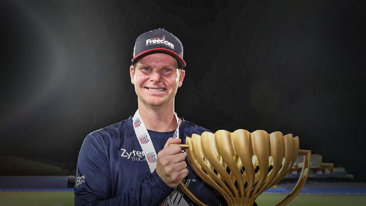 ಅದರಲ್ಲೂ ಮೇಜರ್ ಲೀಗ್ ಕ್ರಿಕೆಟ್ ಟೂರ್ನಿಯಲ್ಲಿ ಸ್ಟೀವ್ ಸ್ಮಿತ್ ನಾಯಕತ್ವದಲ್ಲಿ ಕಣಕ್ಕಿಳಿದಿದ್ದ ವಾಷಿಂಗ್ಟನ್ ಫ್ರೀಡಂ ತಂಡವು ಚಾಂಪಿಯನ್ ಪಟ್ಟಕ್ಕೇರಿತ್ತು. ಹೀಗಾಗಿ ಸಿಯಾಲ್ಕೋಟ್ ಸ್ಟಾಲಿಯನ್ಸ್ ಫ್ರಾಂಚೈಸಿ ಕೂಡ ಸ್ಮಿತ್ ಅವರ ಮುಂದಾಳತ್ವದಲ್ಲೇ ತಂಡವನ್ನು ಕಣಕ್ಕಿಳಿಸುವ ಸಾಧ್ಯತೆಯಿದೆ.