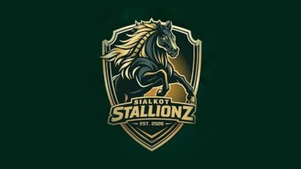 ಸಿಯಾಲ್ಕೋಟ್ ಸ್ಟಾಲಿಯನ್ಸ್: ಸ್ಟೀವ್ ಸ್ಮಿತ್ (ಆಸ್ಟ್ರೇಲಿಯಾ), ಆಶ್ಟನ್ ಟರ್ನರ್ (ಆಸ್ಟ್ರೇಲಿಯಾ), ಪೀಟರ್ ಸಿಡ್ಲ್ (ಆಸ್ಟ್ರೇಲಿಯಾ), ತಬ್ರೈಝ್ ಶಮ್ಸಿ (ಸೌತ್ ಆಫ್ರಿಕಾ), ಜೋಶ್ ಫಿಲಿಪೆ (ಆಸ್ಟ್ರೇಲಿಯಾ), ಡೆಲಾನೊ ಪೊಟ್ಗಿಟರ್ (ಸೌತ್ ಆಫ್ರಿಕಾ), ಲಾಚ್ಲಾನ್ ಶಾ (ಆಸ್ಟ್ರೇಲಿಯಾ).