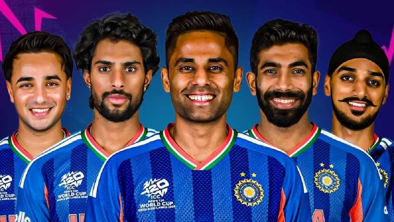 T20 World Cup 2026: ಟಿ20 ವಿಶ್ವಕಪ್ನ ಮೊದಲ ಸುತ್ತಿನ ಪಂದ್ಯಗಳು ಮುಕ್ತಾಯದ ಹಂತಕ್ಕೆ ಬಂದು ನಿಂತಿದೆ. 20 ತಂಡಗಳಲ್ಲಿ ಈಗಾಗಲೇ 7 ಟೀಮ್ಗಳು ಸೂಪರ್-8 ಹಂತಕ್ಕೇರಿದೆ. ಗ್ರೂಪ್-ಎ ಯಿಂದ ಈಗಾಗಲೇ ಭಾರತ ತಂಡವು ಮುಂದಿನ ಸುತ್ತಿಗೆ ಪ್ರವೇಶಿಸಿದ್ದು, ದ್ವಿತೀಯ ಸುತ್ತಿನಲ್ಲಿ ಮೂರು ತಂಡಗಳನ್ನು ಎದುರಿಸಲಿದೆ. ಅದರಂತೆ ಸೂಪರ್-8 ಸುತ್ತಿನಲ್ಲಿ ಟೀಮ್ ಇಂಡಿಯಾ ಎದುರಿಸಲಿರುವ ತಂಡಗಳಾವುವು ಎಂದು ನೋಡುವುದಾದರೆ...