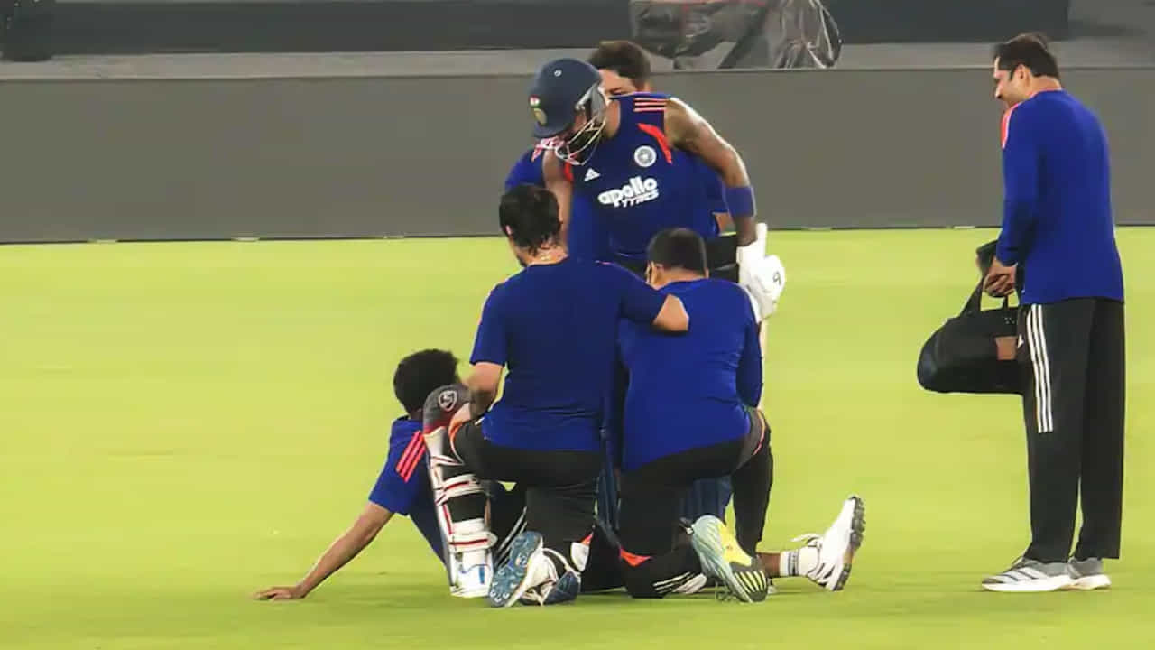 IND vs SA: ಟೀಮ್ ಇಂಡಿಯಾ ಆಟಗಾರ ಗಾಯಾಳು IND vs SA: ಟೀಮ್ ಇಂಡಿಯಾ ಆಟಗಾರ ಗಾಯಾಳು