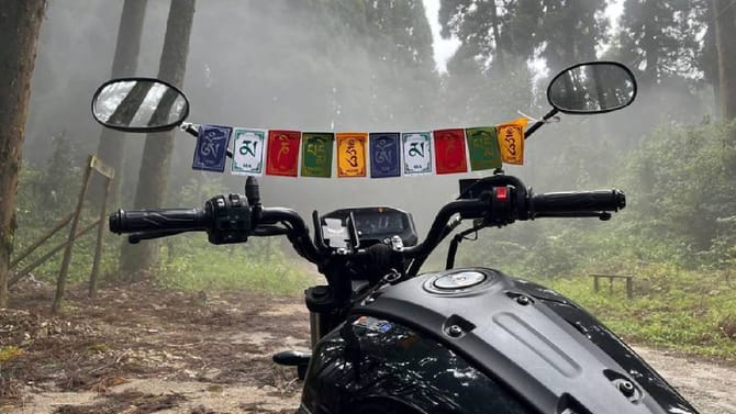 ಟಿಬೆಟಿಯನ್‌ ಪ್ರಾರ್ಥನಾ ಧ್ವಜವನ್ನು ಬೈಕ್‌ಗಳಲ್ಲಿ ಹಾಕುವುದೇಕೆ?