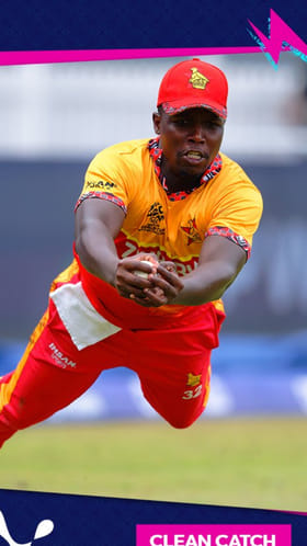 ಅಸಮಾನ್ಯ ಕ್ಯಾಚ್ ಹಿಡಿದ ಜಿಂಬಾಬ್ವೆ ಕ್ರಿಕೆಟಿಗ