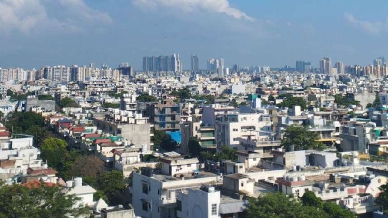 Viral: ಬೆಂಗಳೂರಿಗೆ ಸ್ಥಳಾಂತರಗೊಂಡ ಬಳಿಕ ಮೊದಲ ವಾರದ ತನ್ನ ಖರ್ಚು ವೆಚ್ಚ ಹಂಚಿಕೊಂಡ ವ್ಯಕ್ತಿ Viral: ಬೆಂಗಳೂರಿಗೆ ಸ್ಥಳಾಂತರಗೊಂಡ ಬಳಿಕ ಮೊದಲ ವಾರದ ತನ್ನ ಖರ್ಚು ವೆಚ್ಚ ಹಂಚಿಕೊಂಡ ವ್ಯಕ್ತಿ