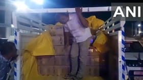 ಕೇರಳ: ಕಲ್ಲಂಗಡಿ ಟ್ರಕ್​ನಲ್ಲಿ ಸ್ಫೋಟಕಗಳು ಪತ್ತೆ