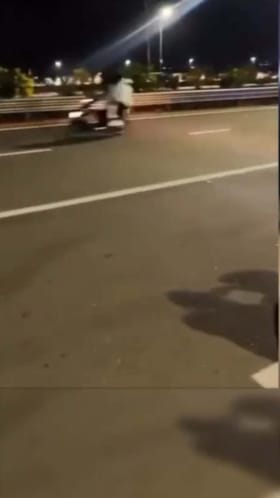 ಬೆಂಗಳೂರಿನಲ್ಲಿ ಮಿತಿಮೀರಿದ ವ್ಹೀಲಿಂಗ್ ಪುಂಡರ ಹಾವಳಿ