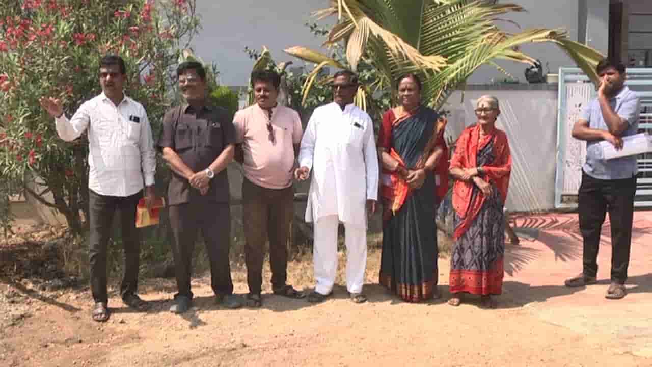 ಶಹಾಪುರದಲ್ಲಿ 12 ಕುಟುಂಬಗಳಿಗೆ ಸಾಮಾಜಿಕ ಬಹಿಷ್ಕಾರ! ಸ್ಥಳೀಯಾಡಳಿತ, ಪೊಲೀಸರೂ ಮೌನ