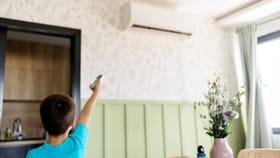 ಮಕ್ಕಳನ್ನು ಎಸಿ ಕೊಠಡಿಯಲ್ಲಿ ಮಲಗಿಸುವ ಮುನ್ನ ಈ ವಿಷಯ ತಿಳಿದಿರಲಿ