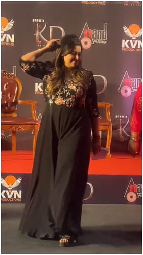 ‘ಕೆಡಿ’ ಹೊಸ ಹಾಡಿಗೆ ಅನುಶ್ರೀ ಡ್ಯಾನ್ಸ್