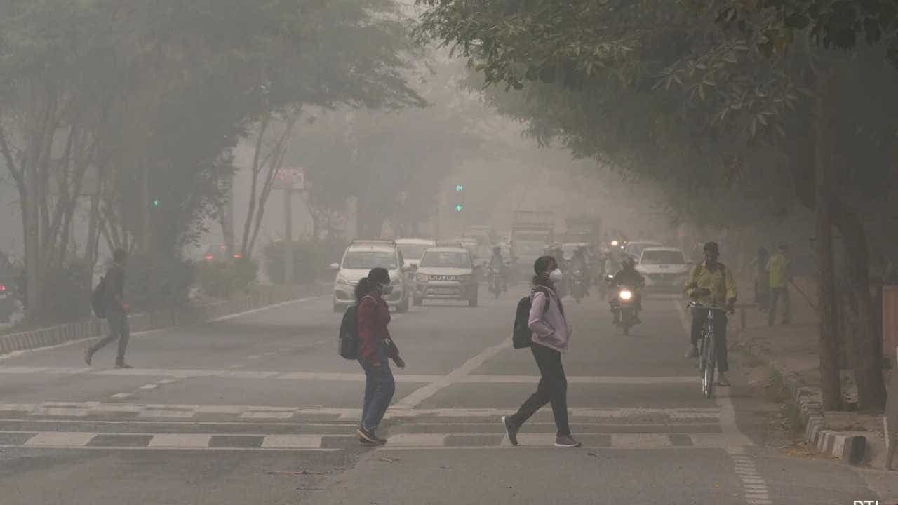 Bengaluru Air Quality: ಉಡುಪಿಯಲ್ಲಿ ಅತಿಯಾಯ್ತು ವಾಯು ಮಾಲಿನ್ಯ; ಉಸಿರಾಡೋದೂ ಕಷ್ಟ! Bengaluru Air Quality: ಉಡುಪಿಯಲ್ಲಿ ಅತಿಯಾಯ್ತು ವಾಯು ಮಾಲಿನ್ಯ; ಉಸಿರಾಡೋದೂ ಕಷ್ಟ!
