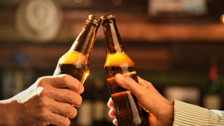 ಕೂದಲಿಗೆ ಹೇರ್ ಡೈ ಹಚ್ಚುತ್ತೀರಾ? ಹಾಗಿದ್ರೆ ಮಿಸ್ ಮಾಡ್ದೆ ಈ ಸ್ಟೋರಿ ಓದಿ