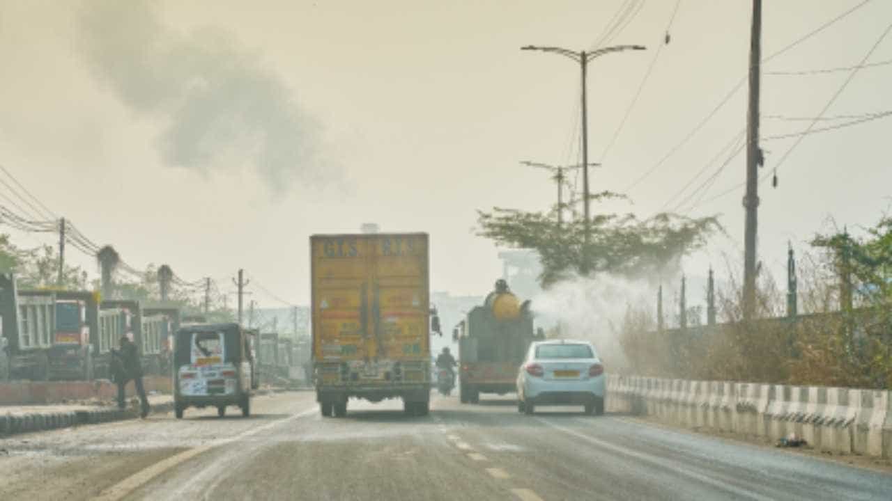 Bengaluru Air Quality: ಉಡುಪಿ, ಮಂಗಳೂರಿನಲ್ಲಿ ಮತ್ತೊಮ್ಮೆ ಕುಸಿದ ವಾಯು ಗುಣಮಟ್ಟ! Bengaluru Air Quality: ಉಡುಪಿ, ಮಂಗಳೂರಿನಲ್ಲಿ ಮತ್ತೊಮ್ಮೆ ಕುಸಿದ ವಾಯು ಗುಣಮಟ್ಟ!