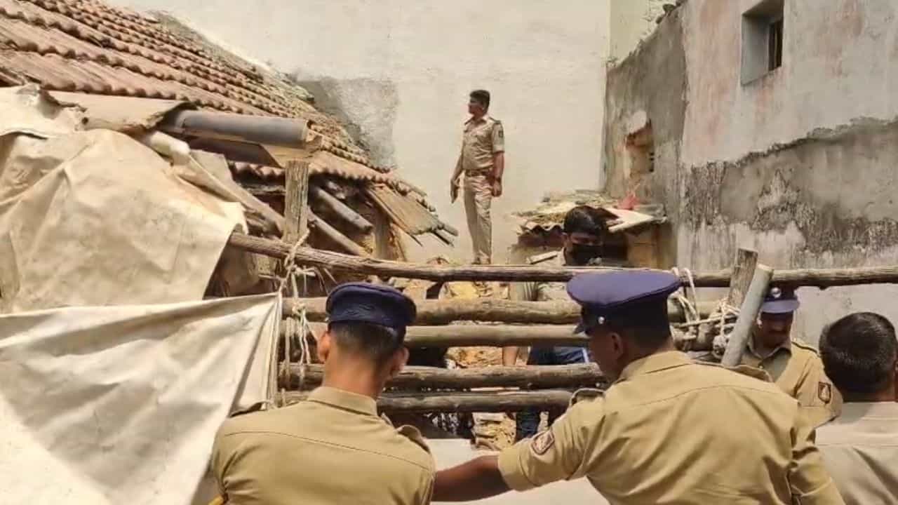 ಪಾಳು ಮನೆಯಲ್ಲಿ ಅಪ್ರಾಪ್ತೆಯ ಭೀಕರ ಕೊಲೆ: ಭಾವಿ ಪತಿಯಿಂದಲೇ ನಡೀತು ಹತ್ಯೆ!; ಕಾರಣ ನಿಗೂಢ