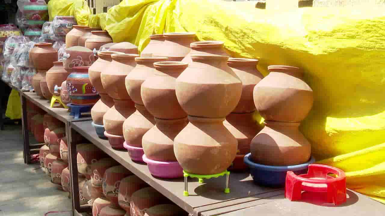 ಬಿಸಿಲಿನ ತಾಪಕ್ಕೆ ಬೆಂದಕಾಳೂರು ವಿಲ ವಿಲ! ಮಣ್ಣಿನ ಮಡಿಕೆಗೆ ಡಿಮ್ಯಾಂಡಪ್ಪೋ ಡಿಮ್ಯಾಂಡ್