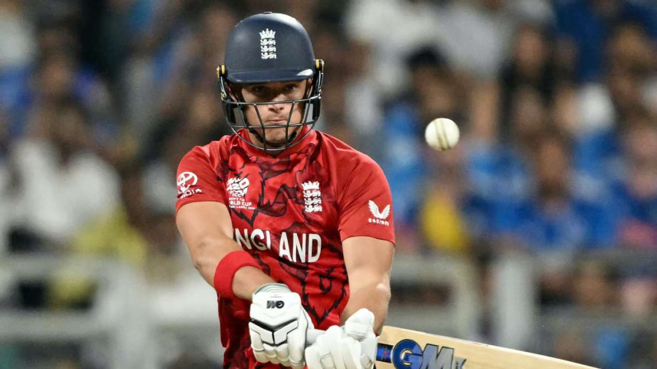 ಸಿಕ್ಸರ್ ಸಿಡಿಸುವ ಮೂಲಕ ತಮ್ಮ ಶತಕ ಪೂರೈಸಿದ ಬೆಥೆಲ್, ಟಿ20 ವಿಶ್ವಕಪ್‌ನಲ್ಲಿ ಎರಡನೇ ಅತ್ಯಂತ ವೇಗದ ಶತಕ ಬಾರಿಸಿದ ದಾಖಲೆಯನ್ನು ನಿರ್ಮಿಸಿದರು. ಈ ಪಟ್ಟಿಯಲ್ಲಿ ಮೊದಲ ಸ್ಥಾನದಲ್ಲಿರುವ ನ್ಯೂಜಿಲೆಂಡ್​ನ ಫಿನ್ ಅಲೆನ್ ಮೊದಲ ಸೆಮಿಫೈನಲ್ ಪಂದ್ಯದಲ್ಲಿ ದಕ್ಷಿಣ ಆಫ್ರಿಕಾ ವಿರುದ್ಧ ಕೇವಲ 33 ಎಸೆತಗಳಲ್ಲಿ ಶತಕ ಬಾರಿಸಿದ್ದರು.
