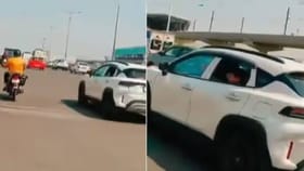 ಕಾರಿಂದ ವಾಟರ್ ಬಲೂನ್ ಎಸೆದ ಬಾಲಕ