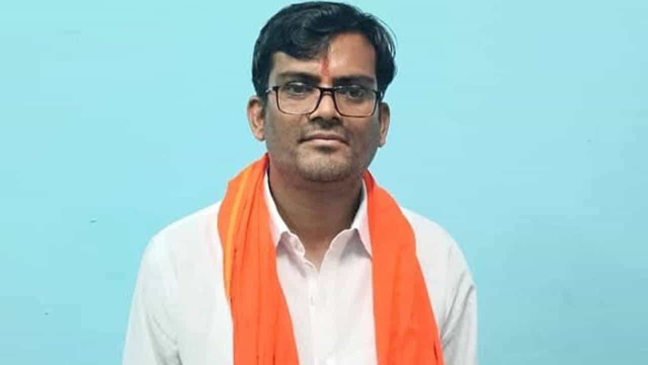ಲಂಚ ಪಡೆದು ಜೈಲುಪಾಲಾಗಿದ್ದ ಬಿಜೆಪಿ ಶಾಸಕನಿಗೆ ಬಿಗ್ ರಿಲೀಫ್ ಲಂಚ ಪಡೆದು ಜೈಲುಪಾಲಾಗಿದ್ದ ಬಿಜೆಪಿ ಶಾಸಕನಿಗೆ ಬಿಗ್ ರಿಲೀಫ್