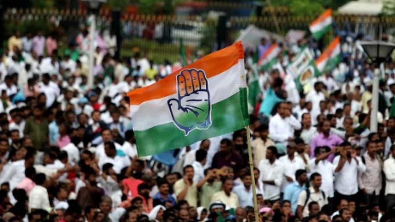 ಉಪ ಚುನಾವಣೆ: ದಾವಣಗೆರೆ ದಕ್ಷಿಣ, ಬಾಗಲಕೋಟೆಗೆ 'ಕೈ' ಅಭ್ಯರ್ಥಿಗಳ ಹೆಸರು ಘೋಷಣೆ