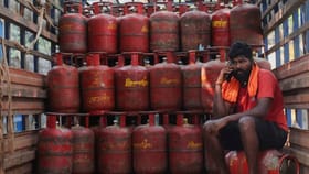 ಎಲ್​ಪಿಜಿ ಸಿಲಿಂಡರ್ ಬುಕಿಂಗ್ ನಿಯಮಗಳಲ್ಲಿ ಯಾವುದೇ ಬದಲಾವಣೆ ಇಲ್ಲ