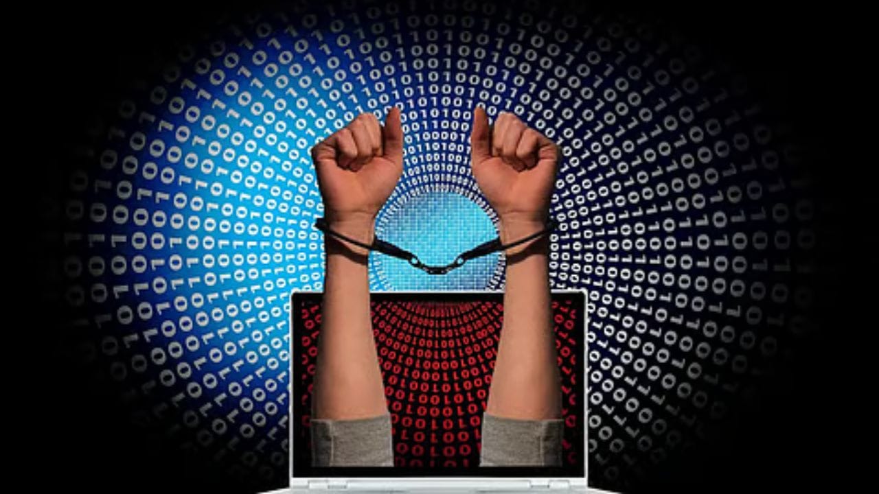 ನಗರ ಪೊಲೀಸ್ ಆಯುಕ್ತರ ಹೆಸರಲ್ಲೇ ಡಿಜಿಟಲ್ ಅರೆಸ್ಟ್​​ಗೆ ಯತ್ನ: ಸೈಬರ್ ಕ್ರೈಂ ಪೊಲೀಸರಿಗೆ ದೂರು