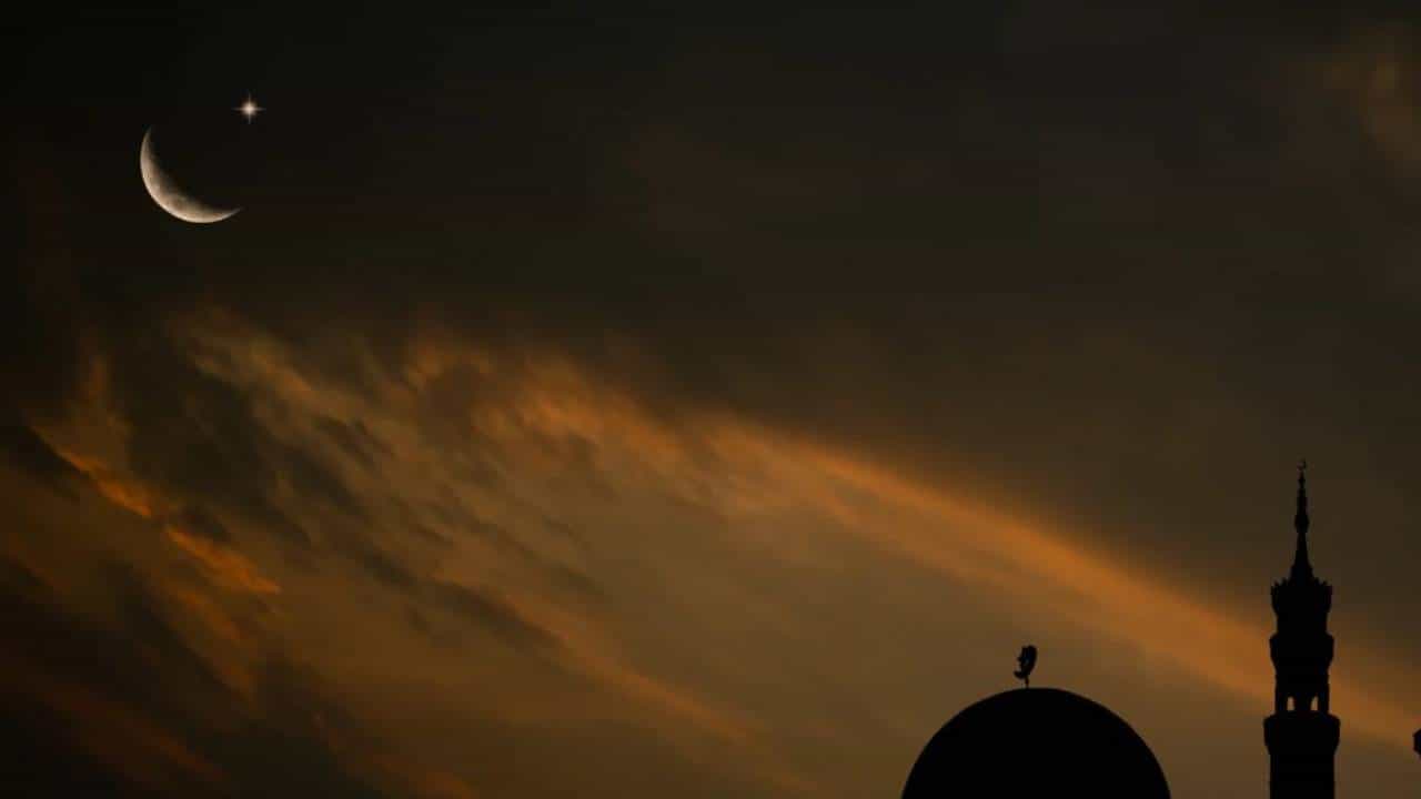 Eid al-Fitr: ಒಂದು ದಿನ ಮೊದಲೇ ಕರಾವಳಿ ಭಾಗದಲ್ಲಿ ರಂಜಾನ್ ಹಬ್ಬ ಆಚರಣೆ: ಮಾ 20ರಂದು ಸಾರ್ವತ್ರಿಕ ರಜೆ ಘೋಷಣೆ