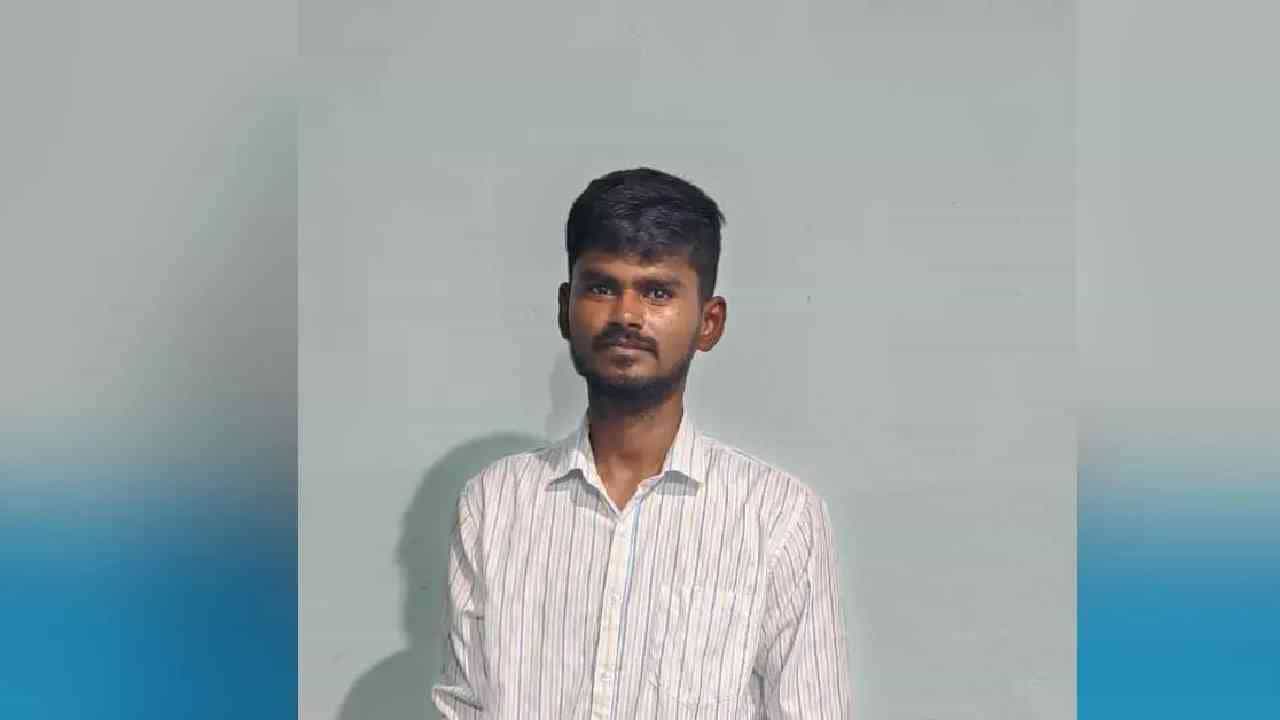 ಫಾರೂಕ್ ಸನದಿ ಕೊಲೆ ರಹಸ್ಯ ಬಯಲು: ಪ್ರೇಯಸಿ ಜತೆ ನಿಶ್ಚಿತಾರ್ಥ ಮಾಡಿಕೊಂಡಿದ್ದಕ್ಕೆ ಹತ್ಯೆಗೈದ ಪ್ರಿಯಕರ ಫಾರೂಕ್ ಸನದಿ ಕೊಲೆ ರಹಸ್ಯ ಬಯಲು: ಪ್ರೇಯಸಿ ಜತೆ ನಿಶ್ಚಿತಾರ್ಥ ಮಾಡಿಕೊಂಡಿದ್ದಕ್ಕೆ ಹತ್ಯೆಗೈದ ಪ್ರಿಯಕರ