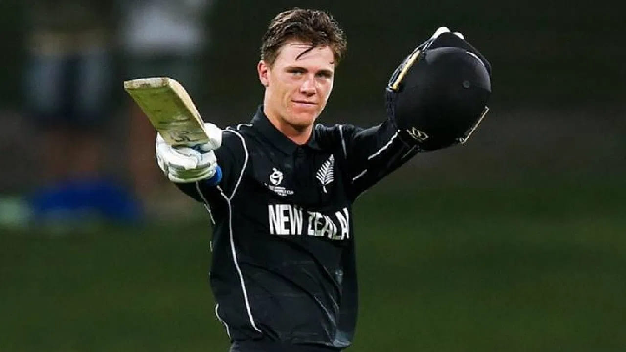 ಆ 3 ವರ್ಷಗಳ ನಡುವೆ ಫಿನ್ ಅಲೆನ್ ನ್ಯೂಝಿಲೆಂಡ್ ರಾಷ್ಟ್ರೀಯ ತಂಡದ ಪರ ಪದಾರ್ಪಣೆ ಮಾಡಿದ್ದರು. ವಿವಿಧ ಲೀಗ್​ಗಳಲ್ಲೂ ಅಬ್ಬರಿಸಿದ್ದರು. ಅಲ್ಲದೆ ಕಿವೀಸ್ ತಂಡದ ಆರಂಭಿಕನಾಗಿ ಸ್ಪೋಟಕ ಇನಿಂಗ್ಸ್ ಕೂಡ ಆಡಿದ್ದರು. ಇದಾಗ್ಯೂ ಐಪಿಎಲ್​ಗೆ ಬಂದರೆ ಬೆಂಚ್ ಕಾಯುವುದೇ ಬಂತು.